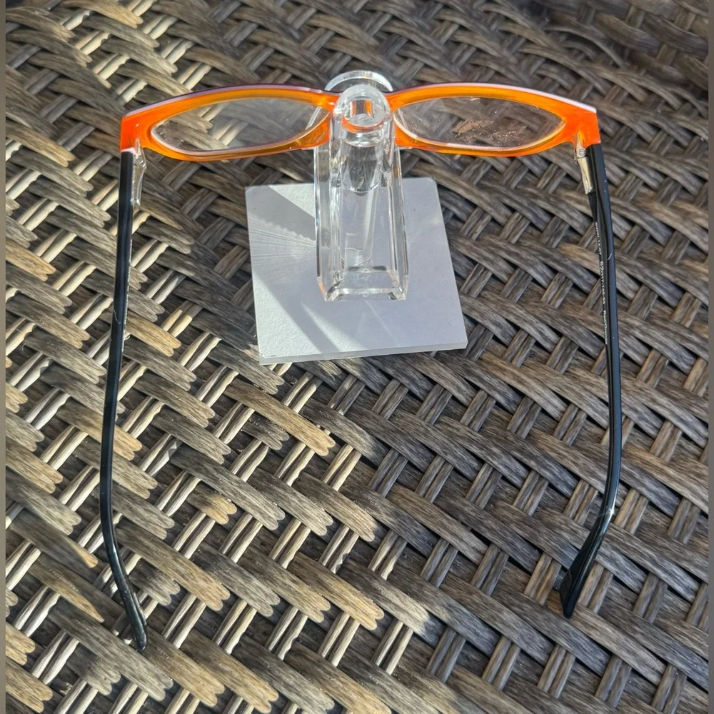 SWISS SWW-14-07 Designed in Palm Springs Red/Orange 52-17-140 Cat Eye Shape